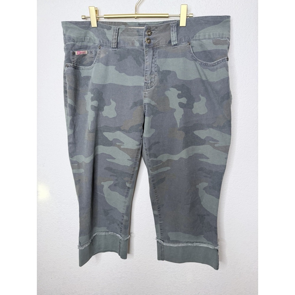 Bubblegum Capri Jeans Womens Size 16 Camo Y2K‎ 90's Streetwear